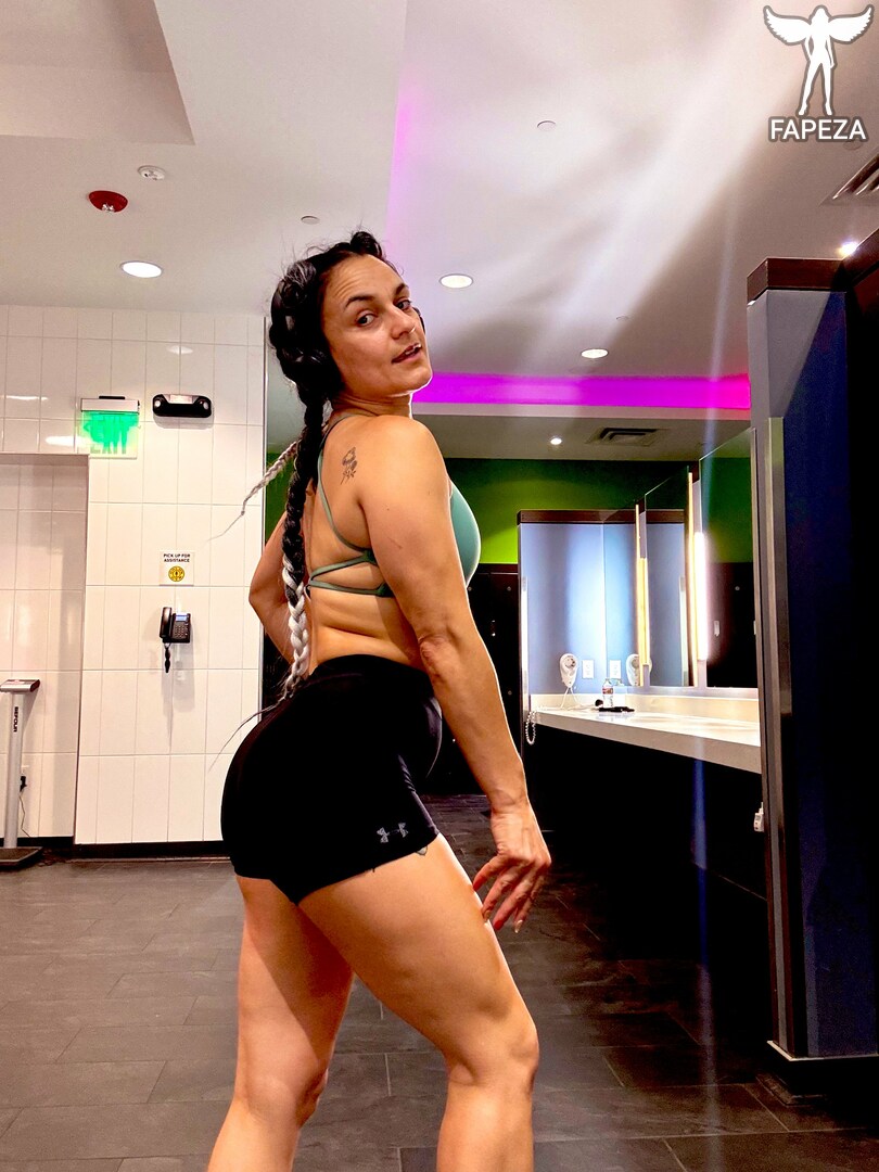 Thunder Rosa